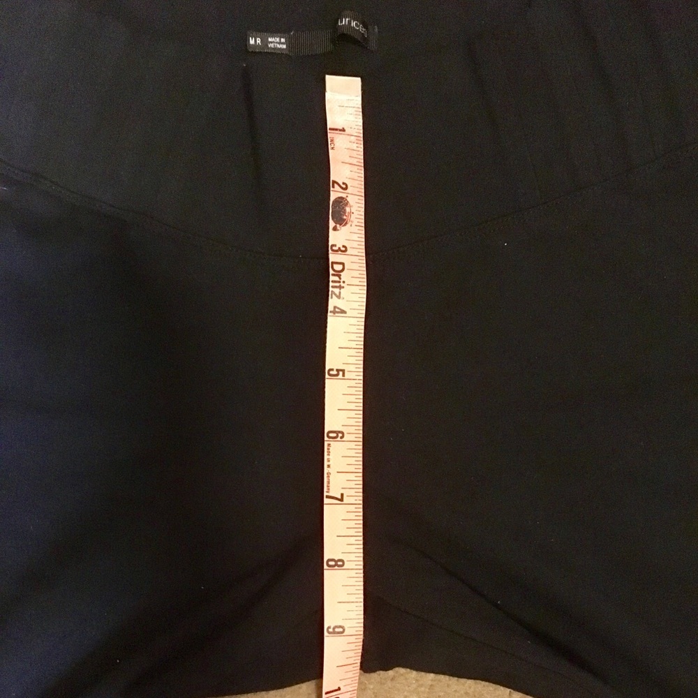 Stretchy slacks - Picture 4 of 5